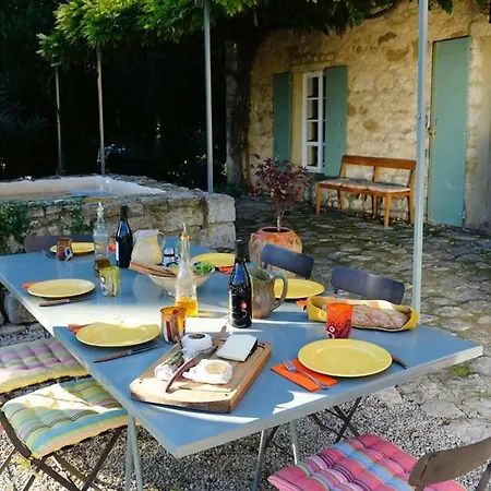 Les Seyrels Holiday home *